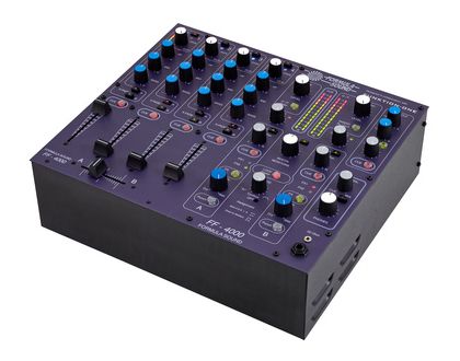 Formula Sound FF-4000 · fotografía de producto de Thomann