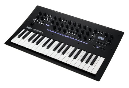 Korg minilogue xd · fotografía de producto de Thomann